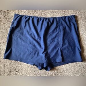 🍉Swimsuits for All swim skirt/short 20 NWOT navy 14” hem skirt front short back